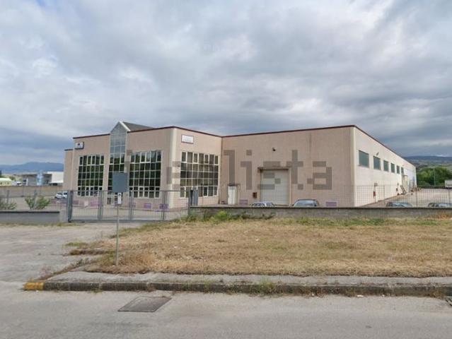 Capannone in vendita a Balvano, Basilicata