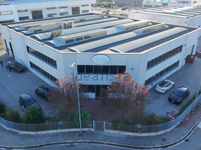 Capannone in vendita a Unione Reno Galliera, San Giorgio Di Piano