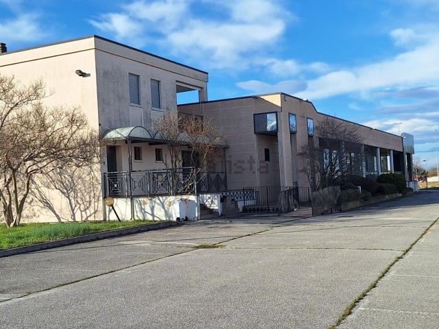 Capannone in vendita a Fossalta, Veneto