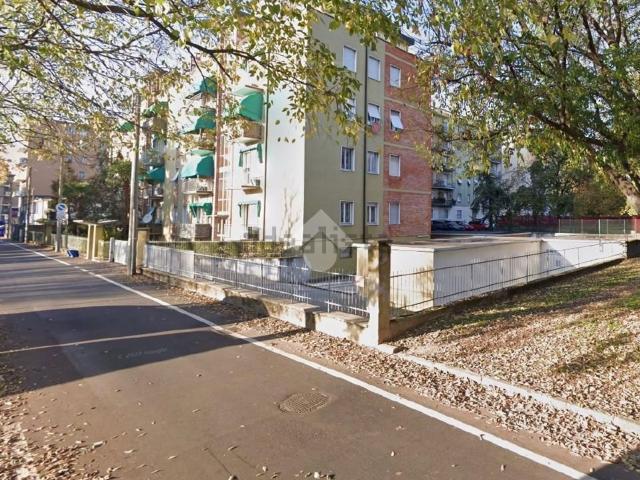 Capannone in vendita a Zona Sud, Brescia