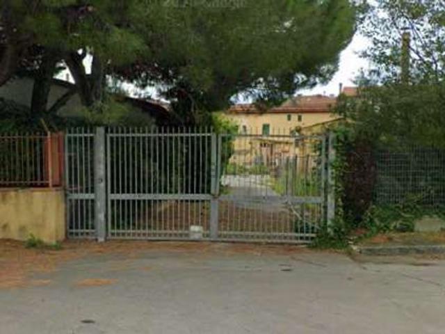 Capannone in vendita a Salviano, Livorno