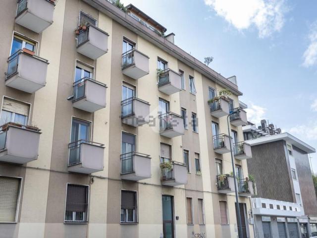 Capannone in vendita a Municipio 9, Milano