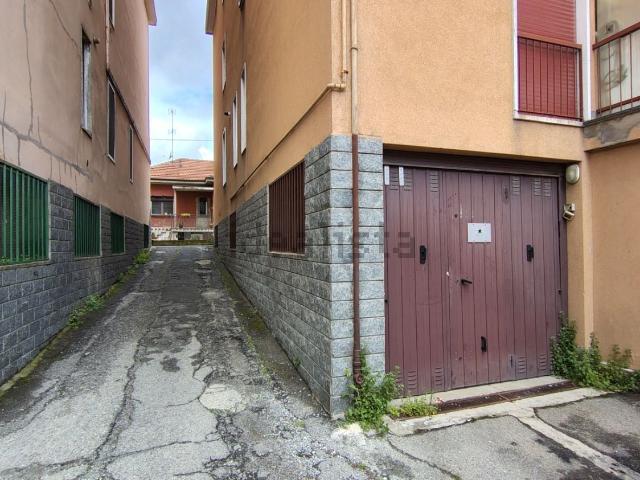Capannone in vendita a Castelletto, Senago