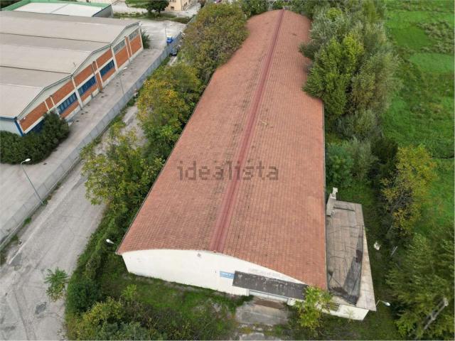Capannone in vendita a Campomaggio, Terni