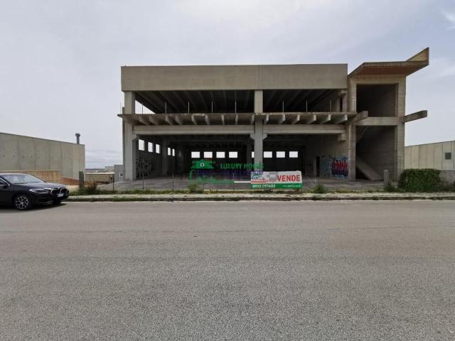 Capannone in vendita a Ragusa, Sicilia