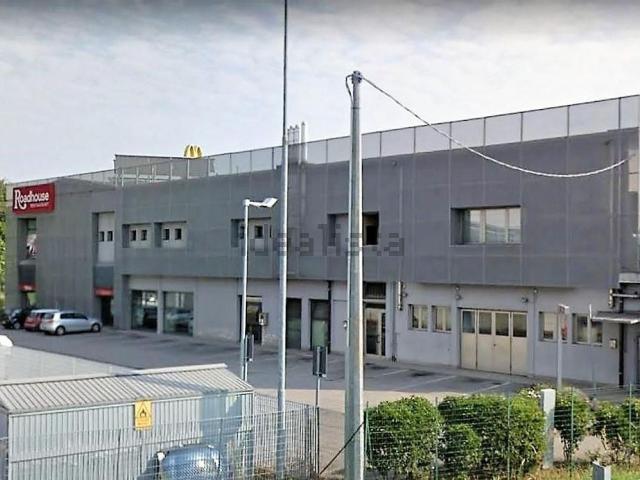 Capannone in vendita a San Lazzaro, Vicenza