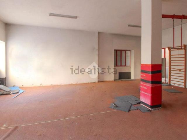 Capannone in vendita a Villaggio Famiglia, Rovato