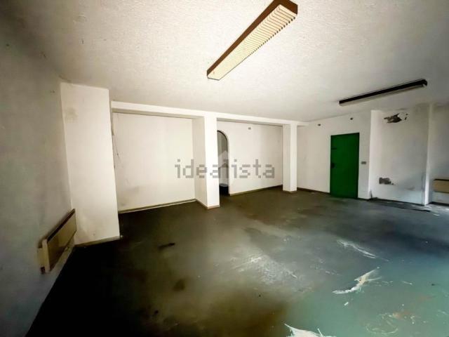Capannone in vendita a Dagò, Barzanò