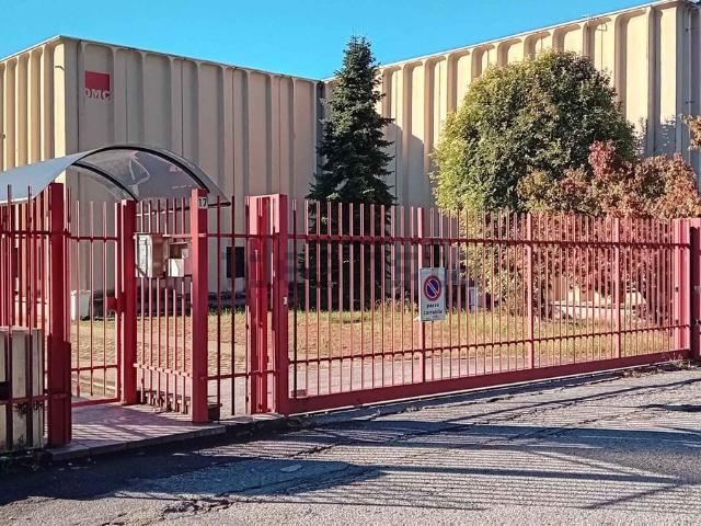 Capannone in vendita a Brugherio, Monza-brianza