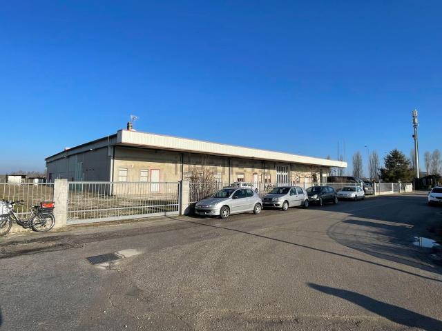 Capannone in vendita a Corbola, Veneto