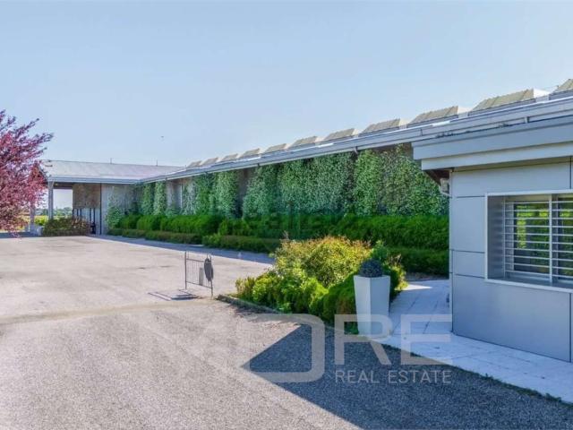 Capannone in vendita a Unione delle Terre d'Argine, Carpi