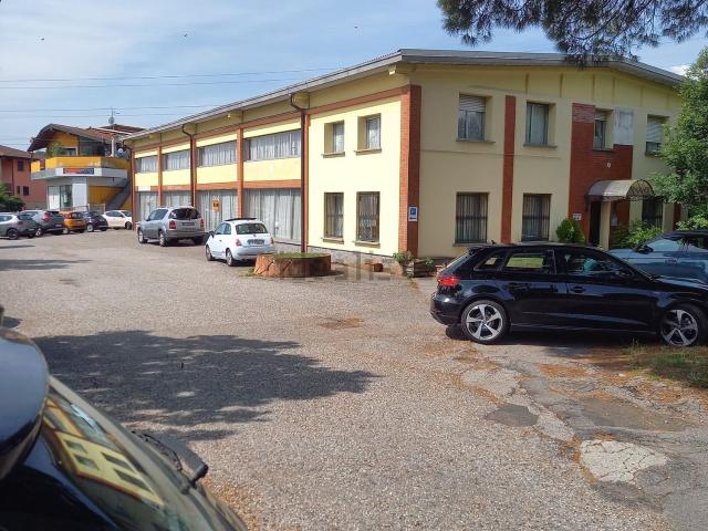 Capannone in vendita a Comunità Montana Valli del Verbano, Gemonio