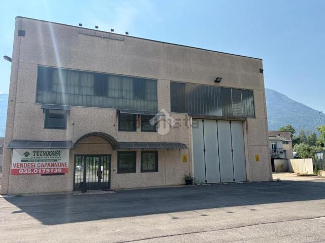 Capannone in vendita a Comunità montana della valle Camonica, Pian Camuno