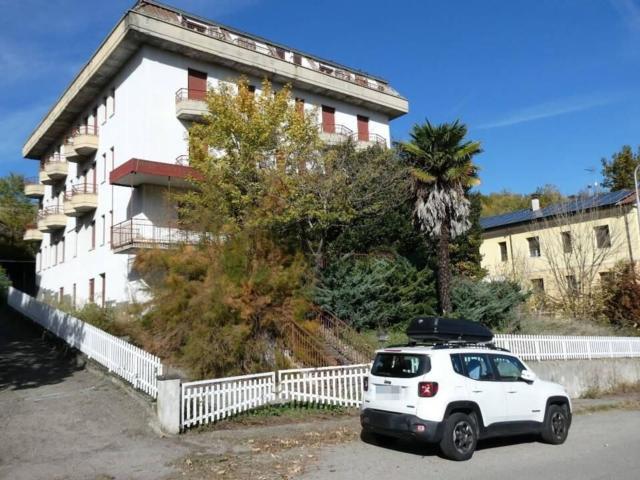 Capannone in vendita a Bagni di Tabiano, Salsomaggiore Terme