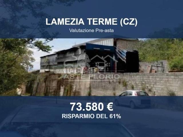 Capannone in vendita a Calabria, Catanzaro