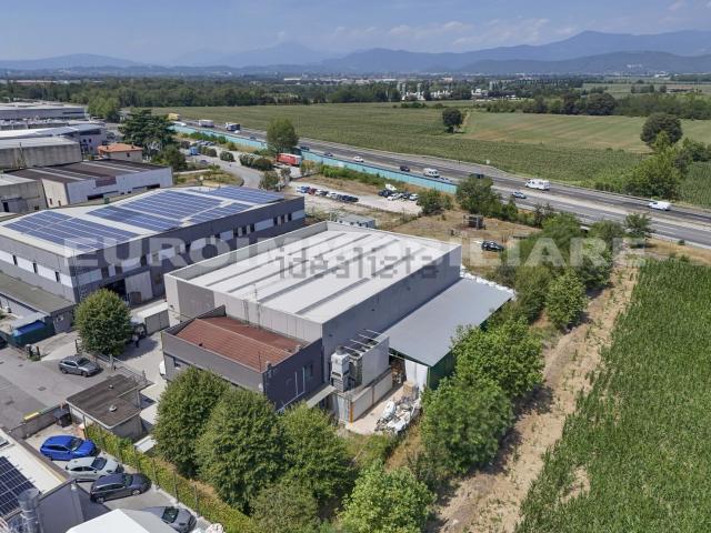 Capannone in vendita a Castegnato, Brescia