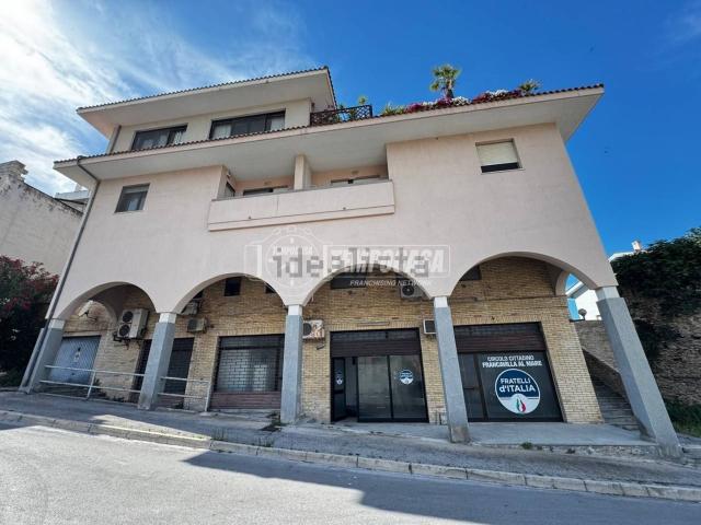 Capannone in vendita a Vallone, Francavilla Al Mare