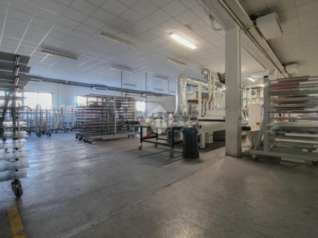 Capannone in vendita a Unione dei comuni del Distretto Ceramico, Sassuolo