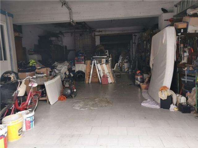 Capannone in vendita a Unione dei Comuni Circondario dell'Empolese Valdelsa, Empoli