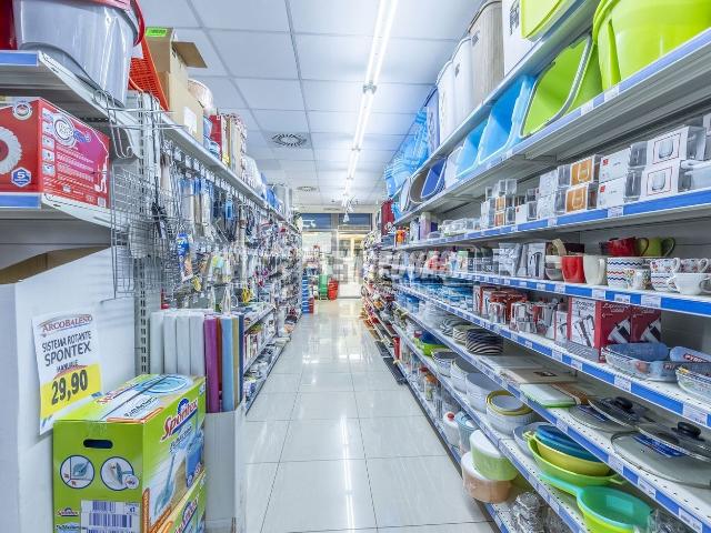 Locale Commerciale in vendita a Olme, Mogliano Veneto