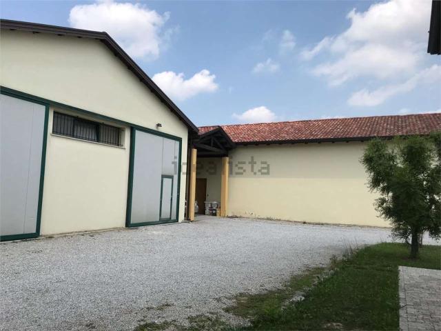 Capannone in vendita a Portogruaro, Veneto