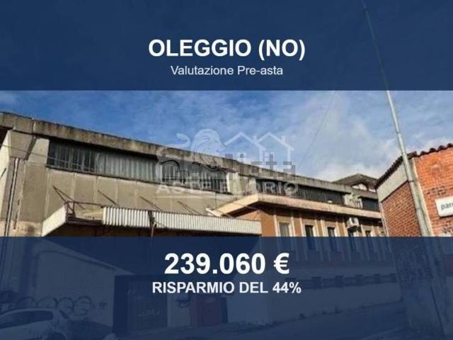 Capannone in vendita a Oleggio, Novara
