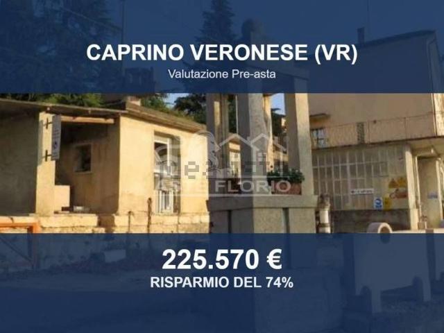Capannone in vendita a Caprino Veronese, Veneto