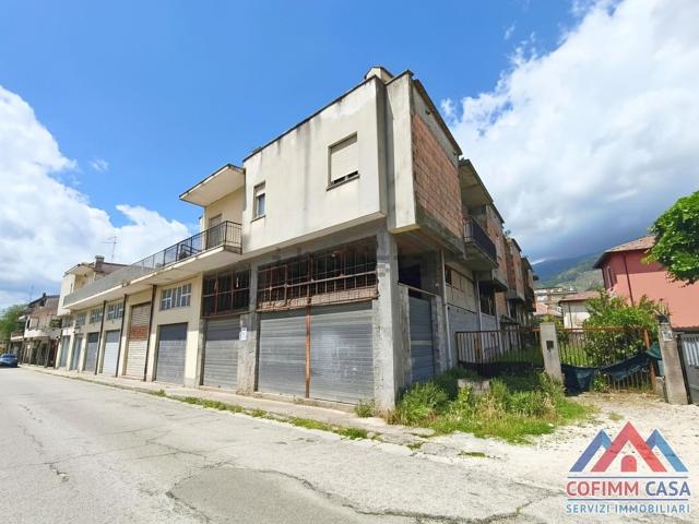 Capannone in vendita a Sora, Lazio