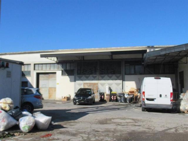 Capannone in vendita a Reggiana - Gescal, Prato