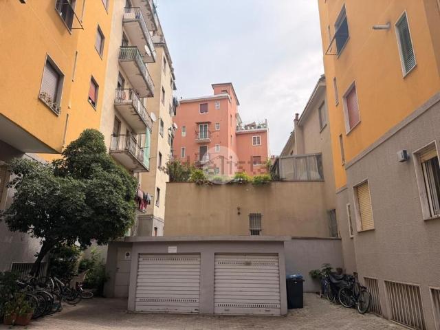 Capannone in vendita a Municipio 4, Milano