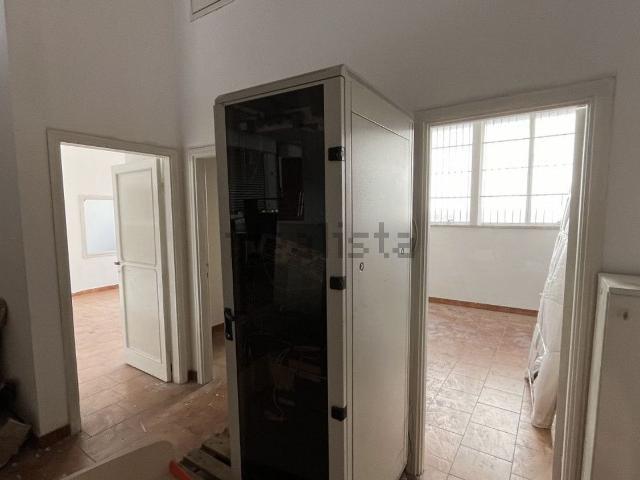 Capannone in vendita a Palombare, Marche