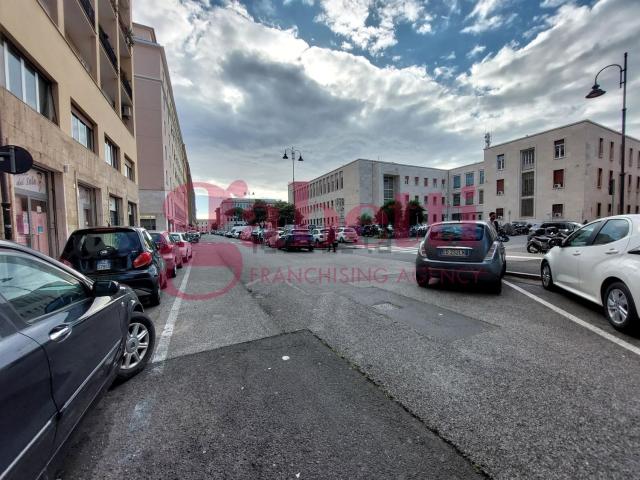 Capannone in vendita a Livorno, Toscana