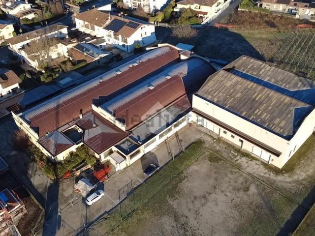 Capannone in vendita a Molinetto, Mazzano