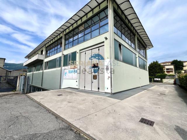 Capannone in vendita a Villa Di Serio, Lombardia