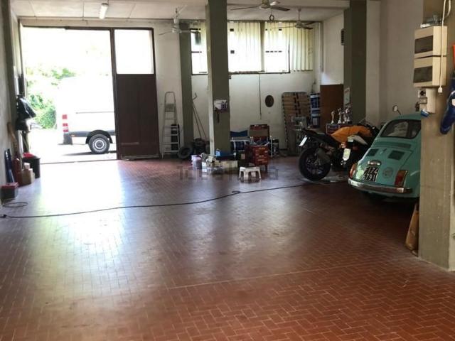 Capannone in vendita a Unione di Comuni Valdarno e Valdisieve, Rufina