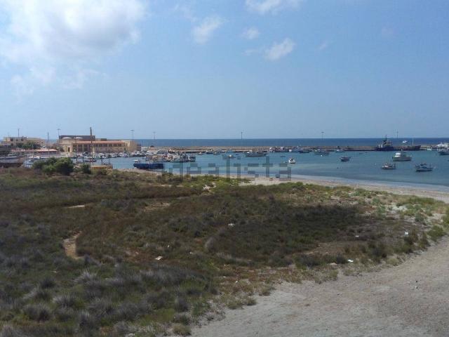 Capannone in vendita a Portopalo, Sicilia