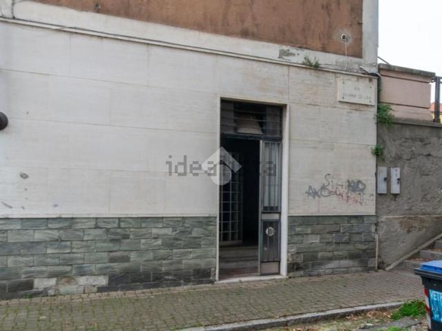 Capannone in vendita a Ronzone, Piemonte