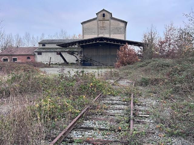 Capannone in vendita a Piemonte, Alessandria