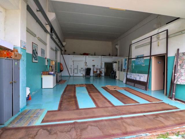 Capannone in vendita a Tortolì, Sardigna/Sardegna
