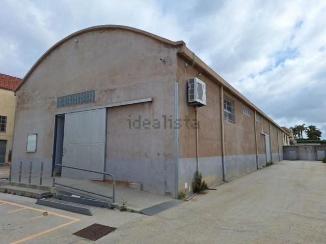 Capannone in vendita a Sciacca, Sicilia