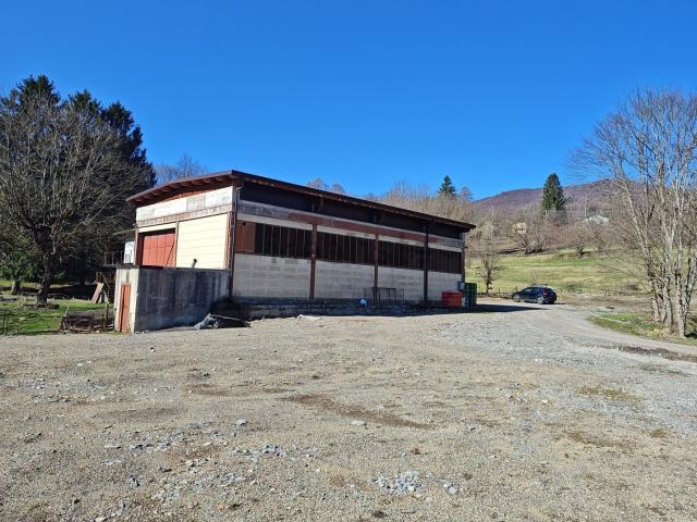 Capannone in vendita a Alta Valle Intelvi, Lanzo D'intelvi