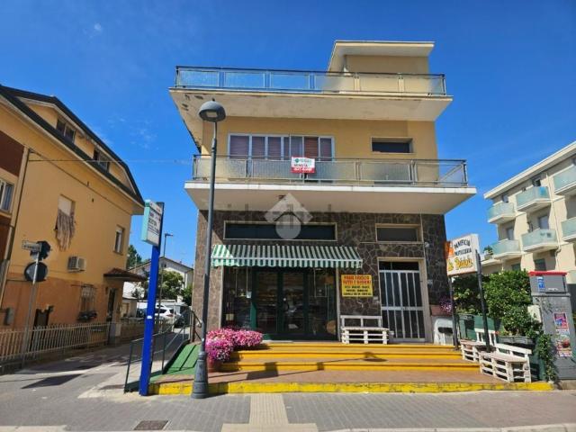 Capannone in vendita a Igea, Bellaria