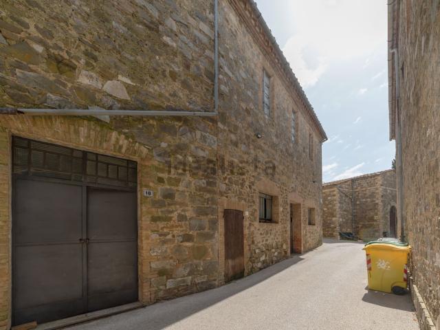 Capannone in vendita a Montalcino, Toscana