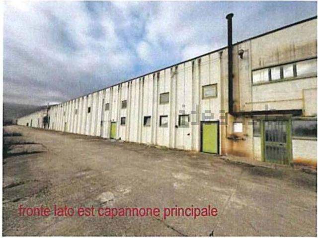 Capannone in vendita a Nucleo Area Artigianale, Raiano