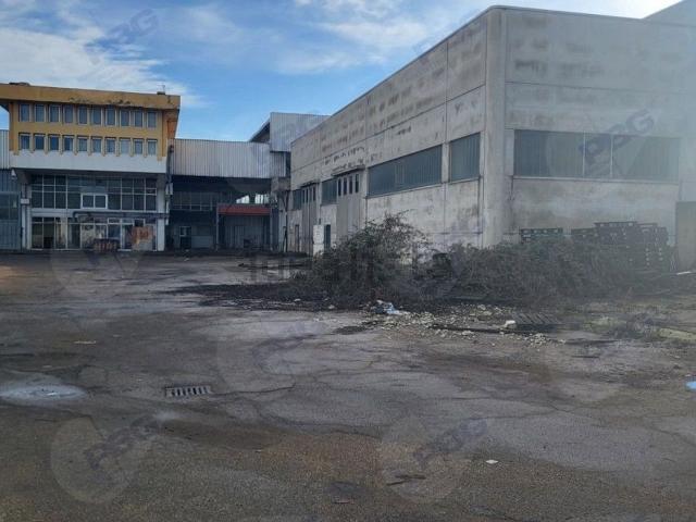 Capannone in vendita a Piemonte, Vercelli