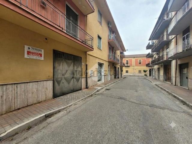 Capannone in vendita a Santa Caterina, Airola