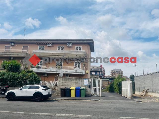 Capannone in vendita a Nesima, Catania