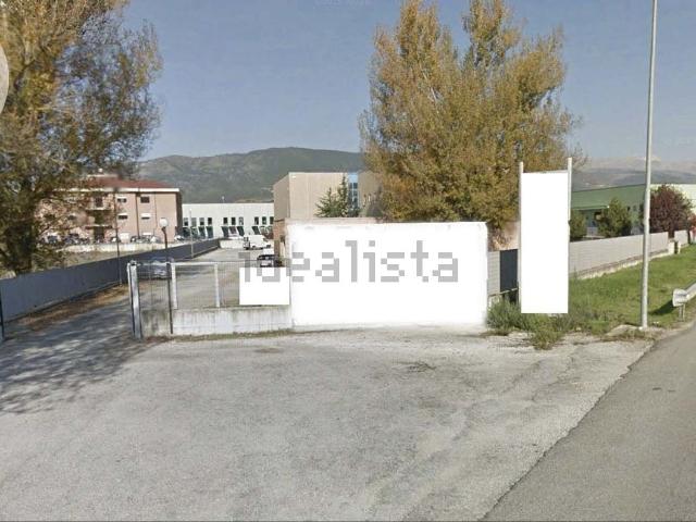 Capannone in vendita a Aquilio, Tornimparte