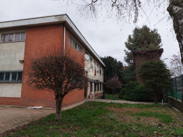 Capannone in vendita a Turbigo, Lombardia