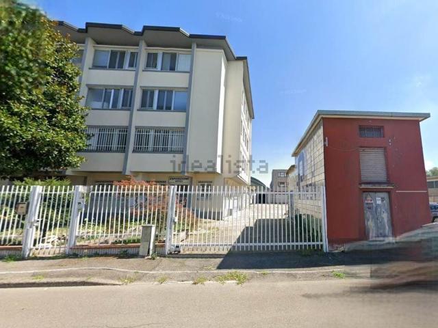 Capannone in vendita a Unione dei Comuni I Fontanili, Gaggiano